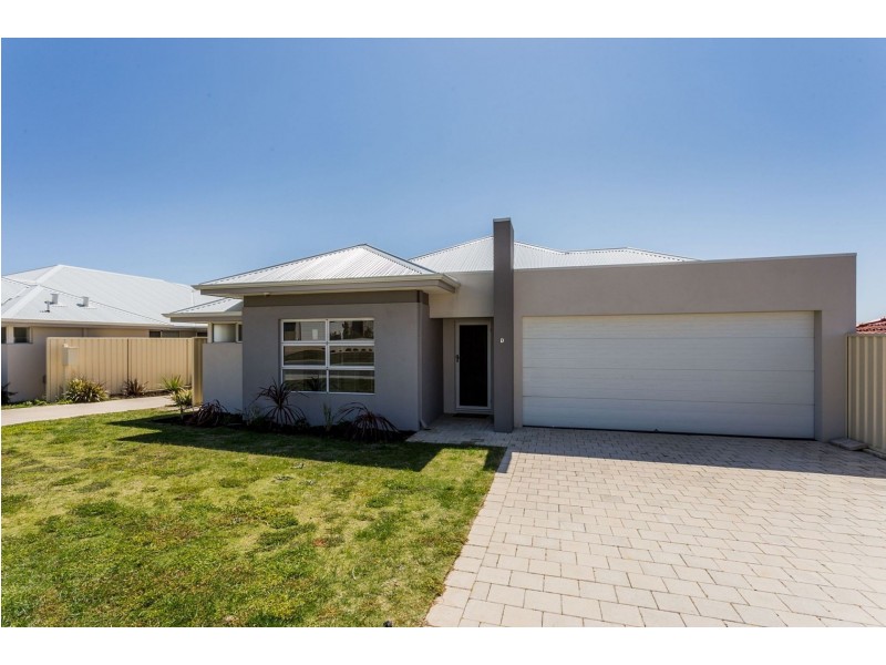 39D Mayor Rd, Coogee WA 6166