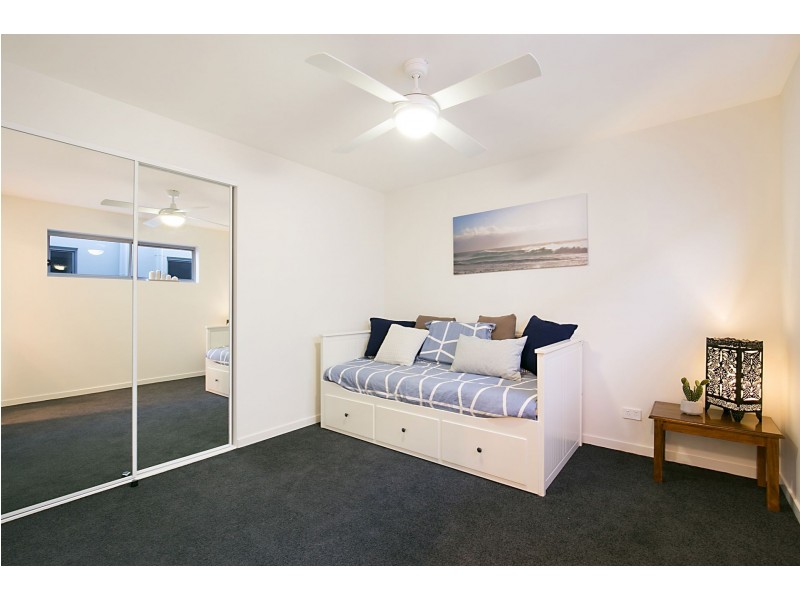 8/165 Ekibin Road East, Tarragindi QLD 4121