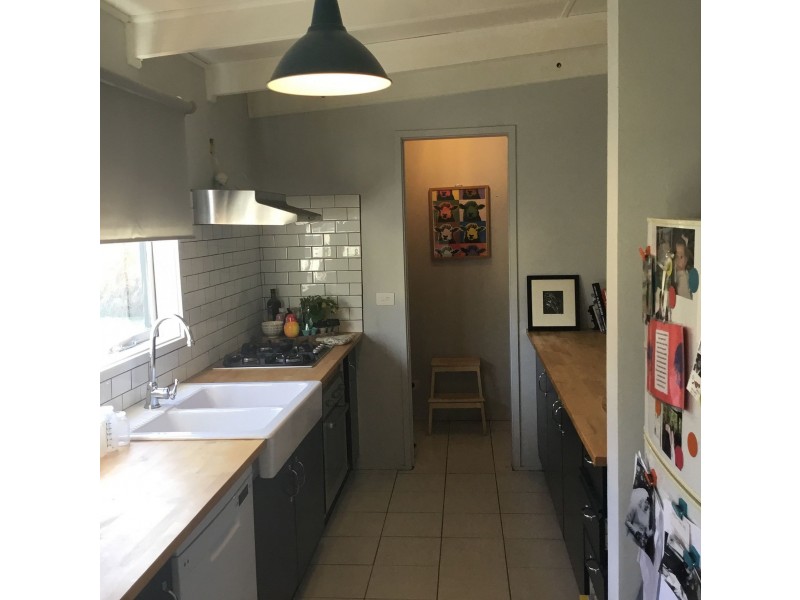 24 Dundas St, Lancefield VIC 3435