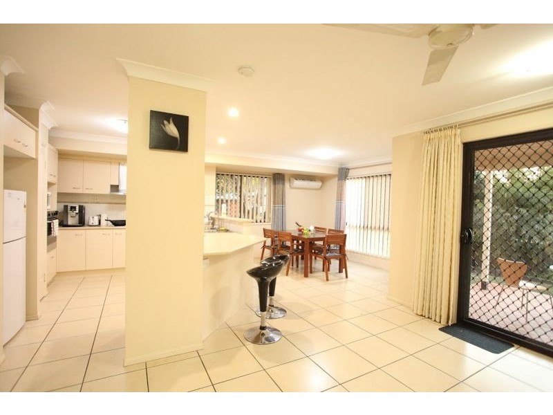 28 Ronnex Pl, Aspley QLD 4034