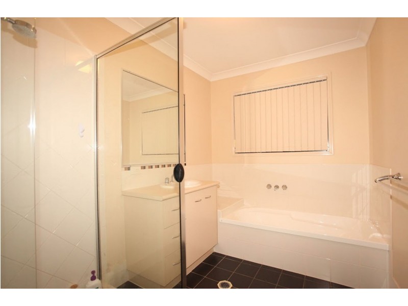 28 Ronnex Pl, Aspley QLD 4034