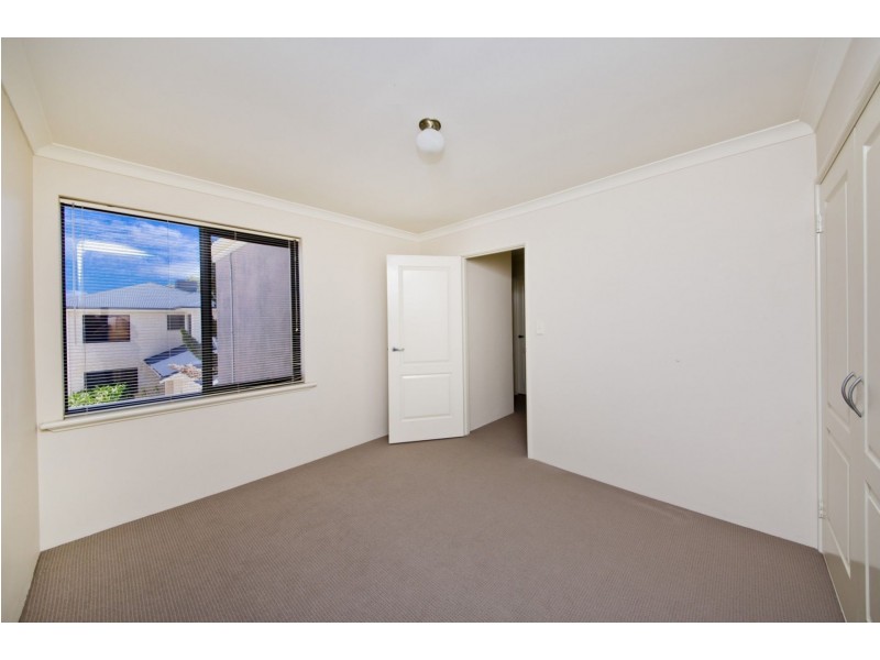 30C Eden St, Innaloo WA 6018