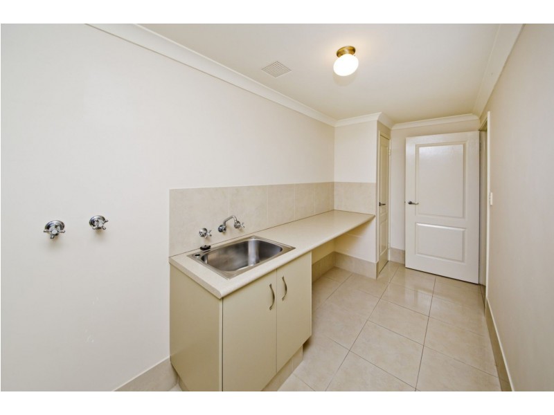 30C Eden St, Innaloo WA 6018