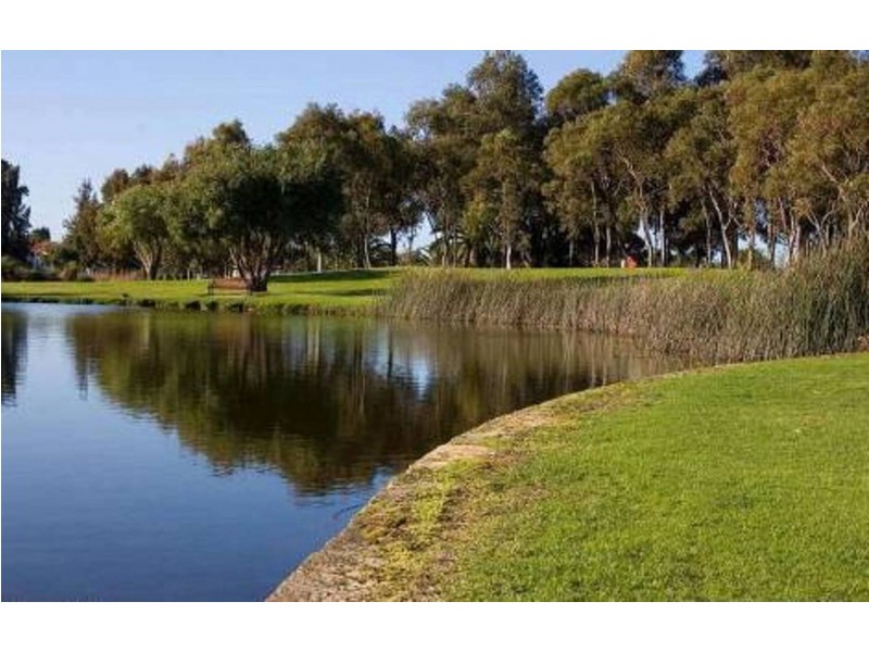 33 Talia Dr, Stirling WA 6021