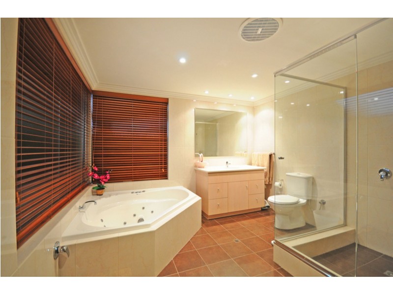 33 Talia Dr, Stirling WA 6021