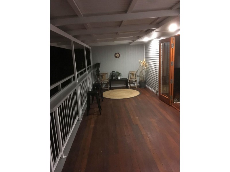 146 Newnham Rd, Mount Gravatt East QLD 4122