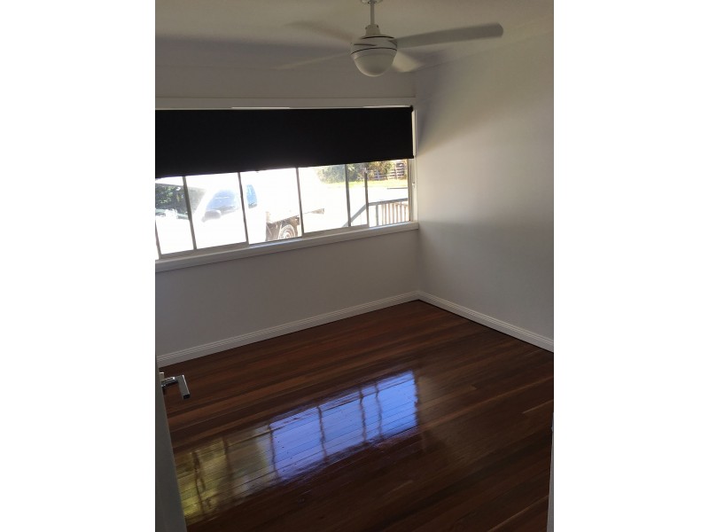 146 Newnham Rd, Mount Gravatt East QLD 4122