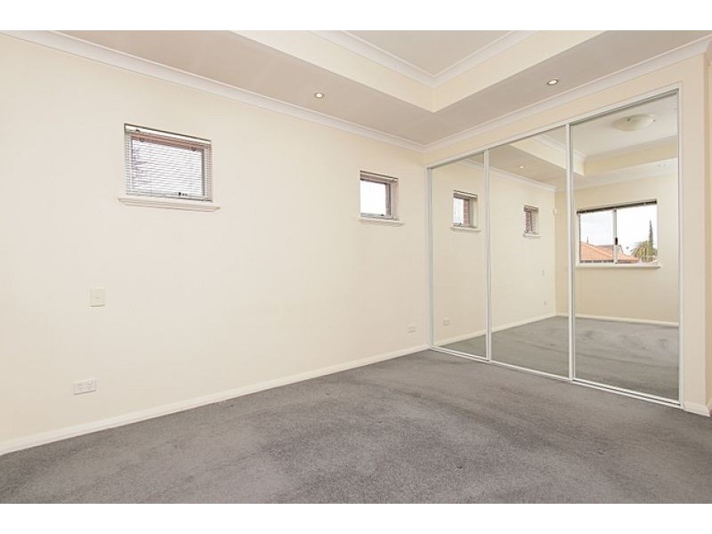 7/8-10 Salford St, Victoria Park WA 6100