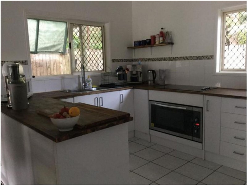 3/8 Boden St, Yorkeys Knob QLD 4878
