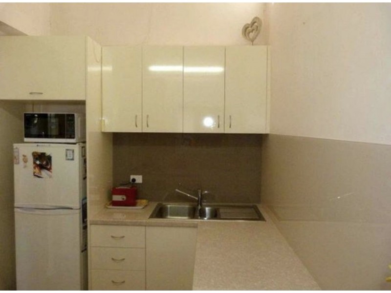 3/12 Hefron St, Rockingham WA 6168