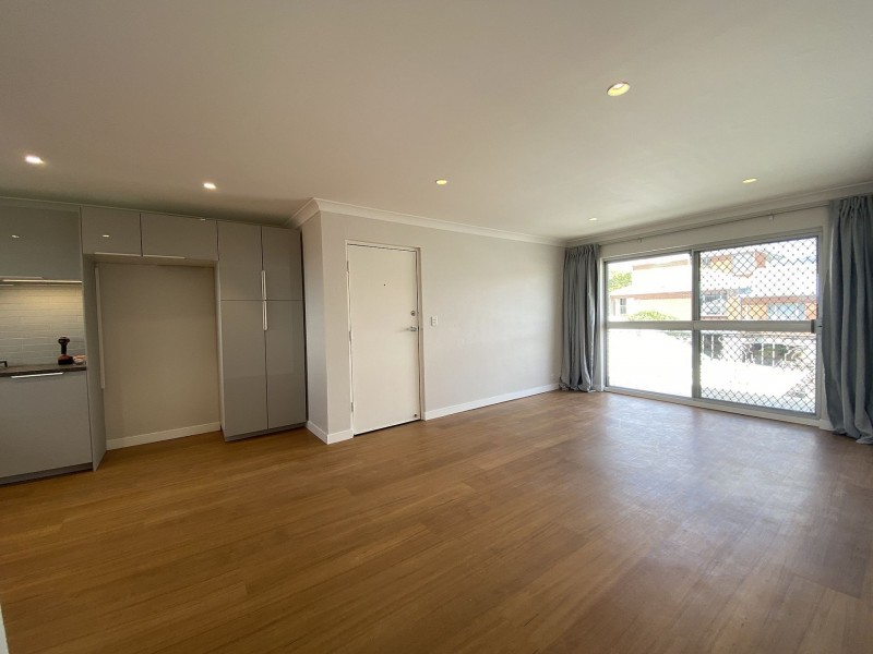 4/379 Cornwall St, Greenslopes QLD 4120