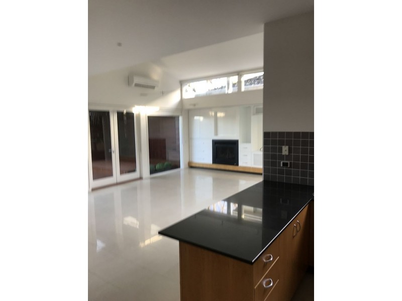 3/17 Munro St, Kew East VIC 3102