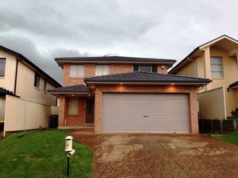 31 Scottsdale Cct, West Hoxton NSW 2171
