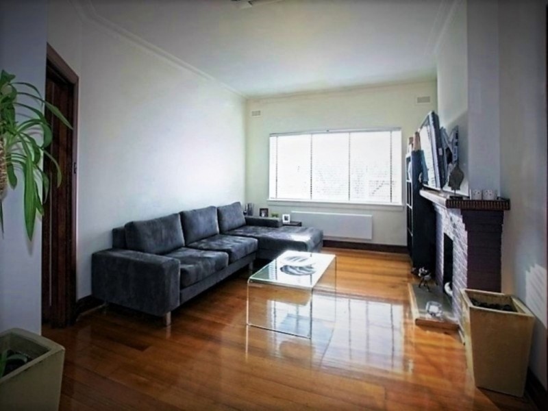12/203 Brighton Rd, Elwood VIC 3184