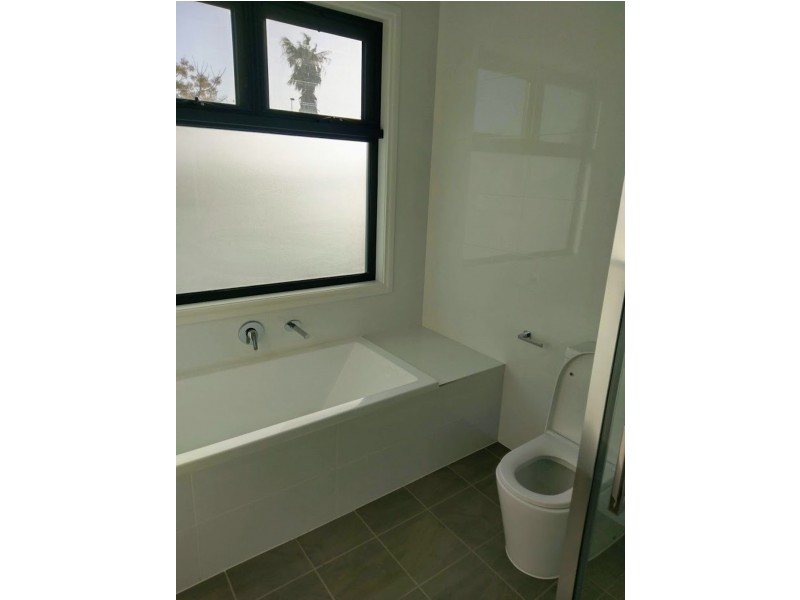 10 Jetty Rd, Brighton SA 5048
