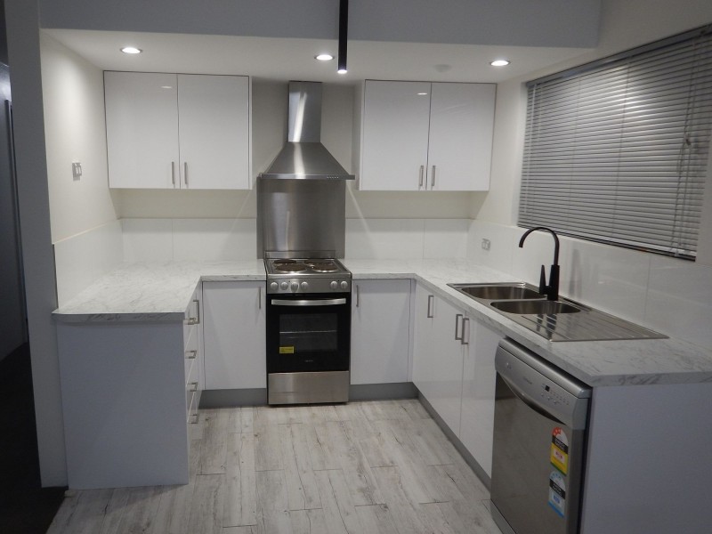 1/83 Queen St, Southport QLD 4215