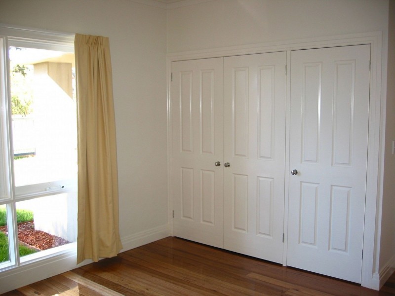 38 Walnut St, Ormond VIC 3204