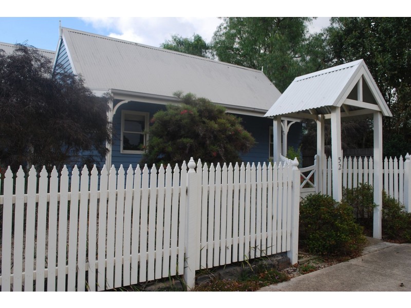 52 Main Rd, Riddells Creek VIC 3431