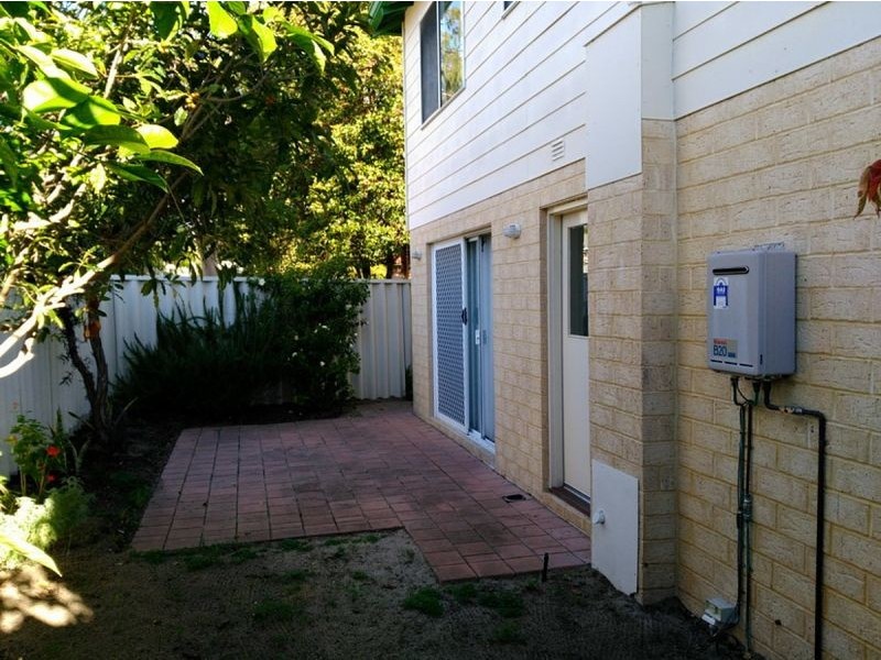 4/7 Toms Ct, Bayswater WA 6053