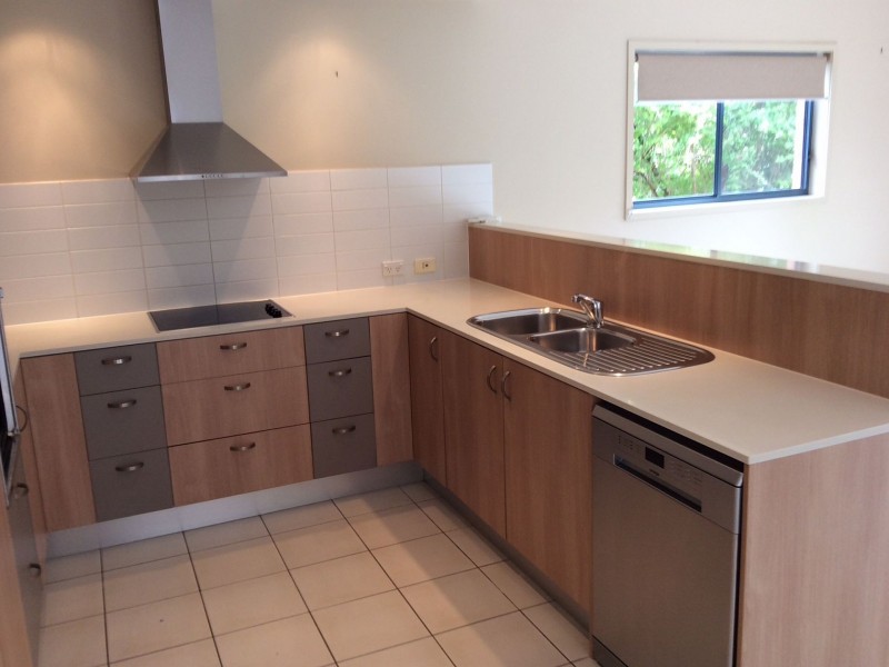 7 Oxford Ct, Robina QLD 4226