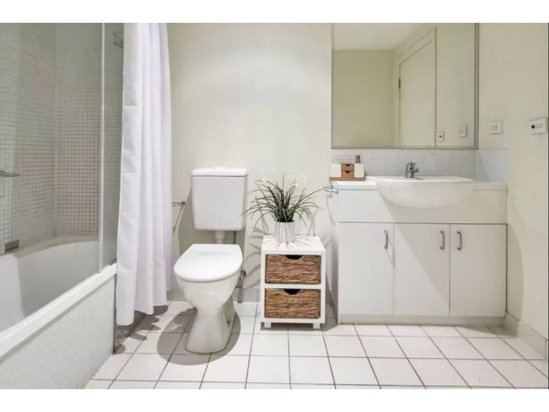 33/352 Canterbury Rd, St Kilda VIC 3182