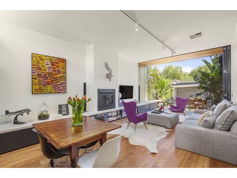 170 Canterbury Rd, Middle Park VIC 3206