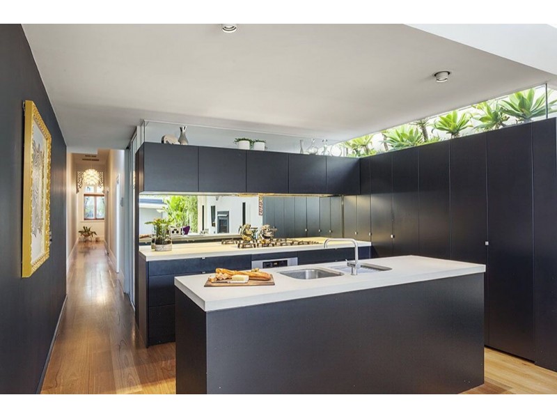 170 Canterbury Rd, Middle Park VIC 3206