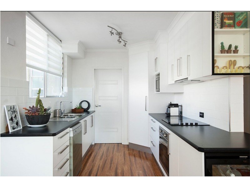 9/11 Ocean St, Wollongong NSW 2500