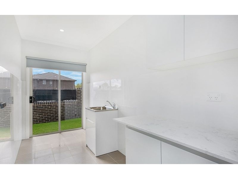 8 Perrett St, Schofields NSW 2762