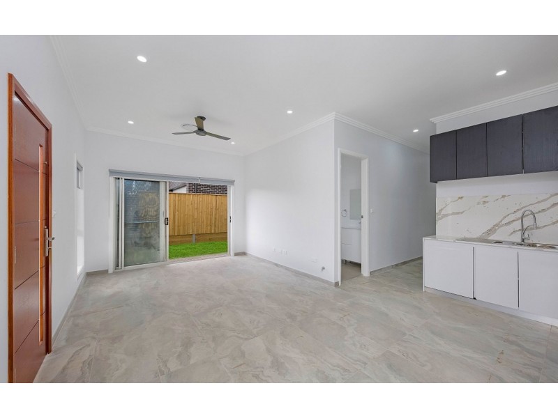 8a Perrett St, Schofields NSW 2762