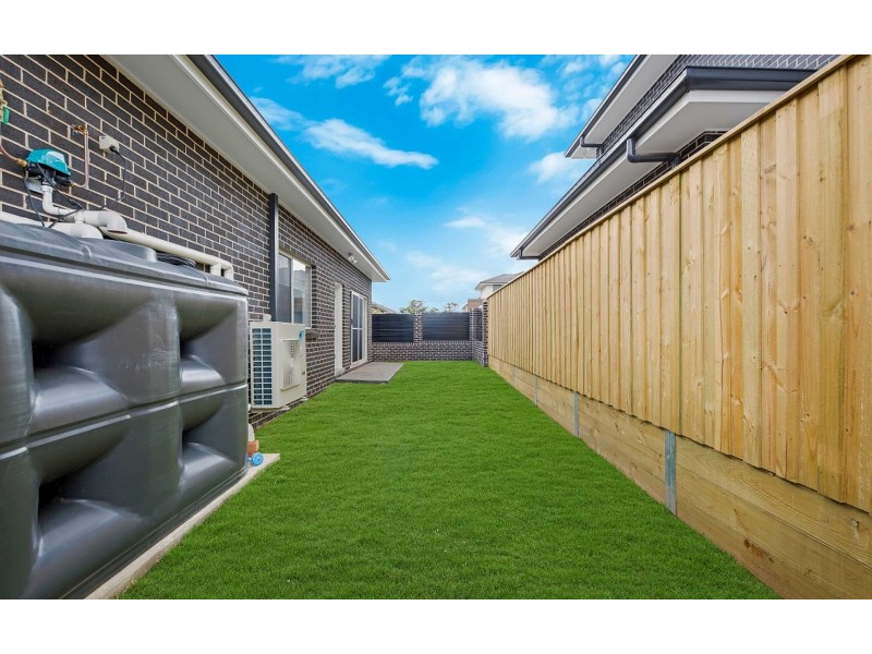 8a Perrett St, Schofields NSW 2762