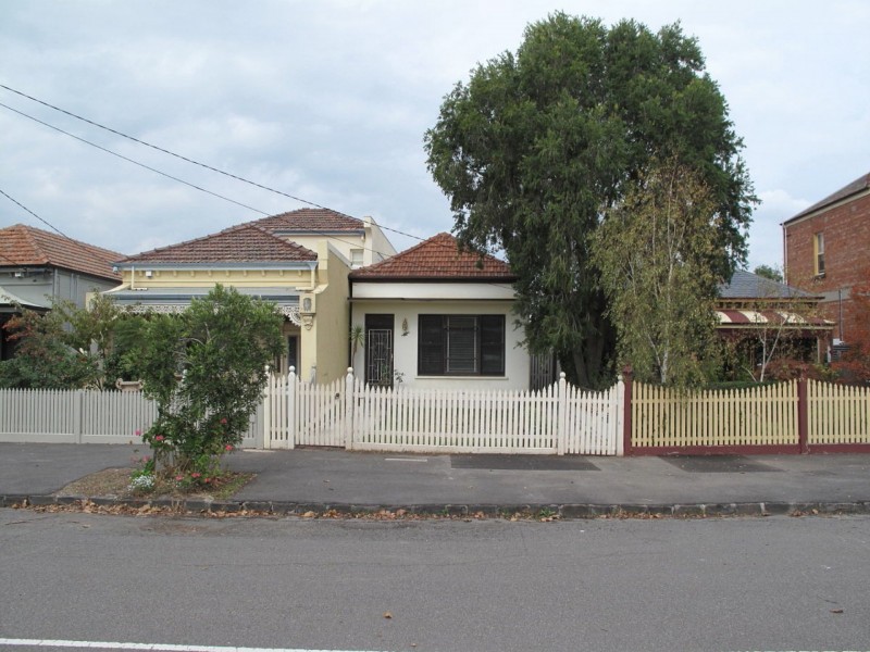 82 Rowe St, Fitzroy North VIC 3068