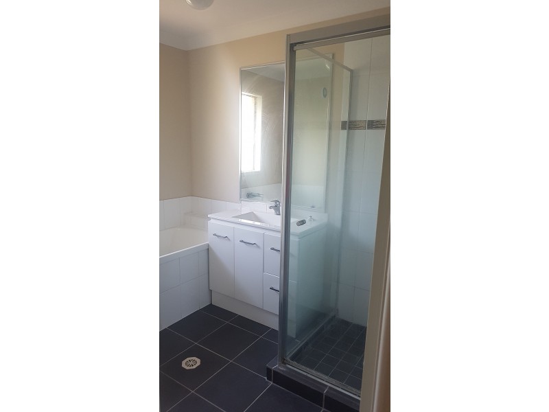 127 Haig Rd, Loganlea QLD 4131