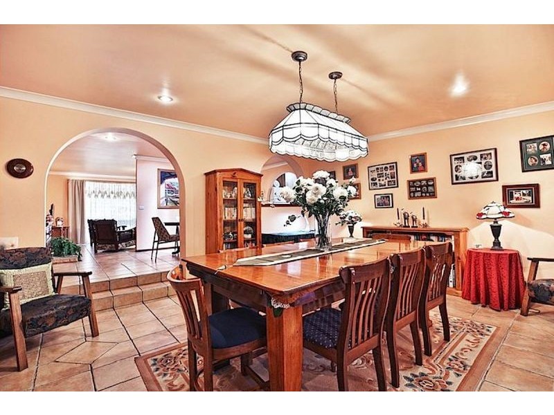 69 Meroo Rd, Bomaderry NSW 2541