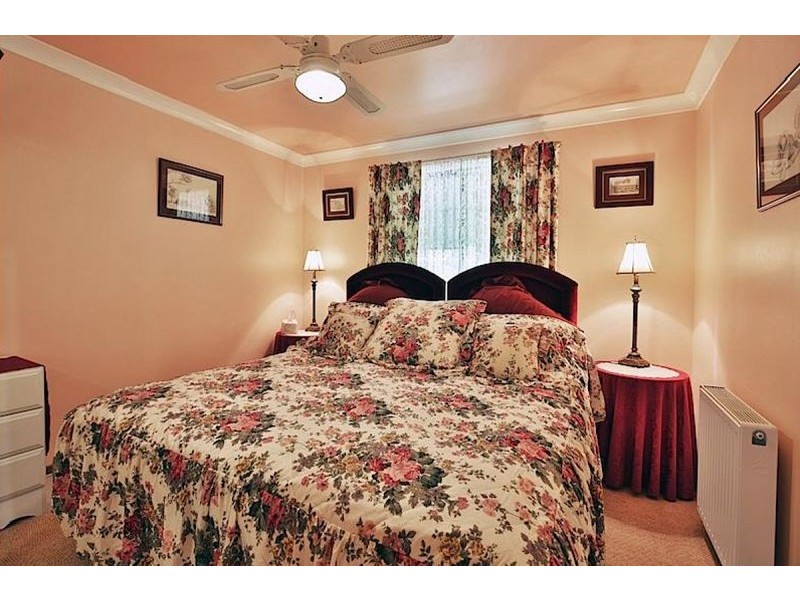 69 Meroo Rd, Bomaderry NSW 2541