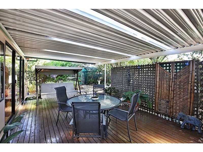 69 Meroo Rd, Bomaderry NSW 2541