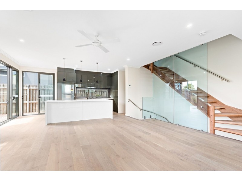 2/89 Herston Rd, Kelvin Grove QLD 4059