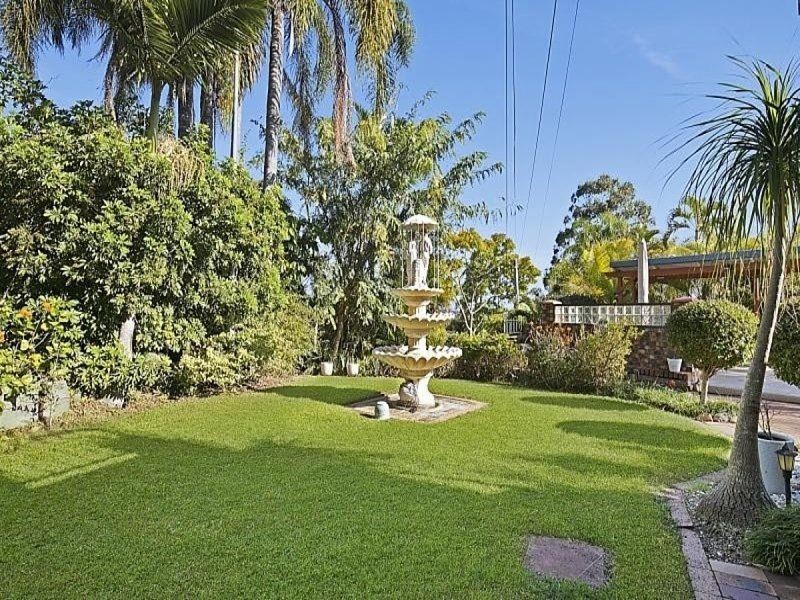 7 Gambrinus Ct, Rochedale South QLD 4123