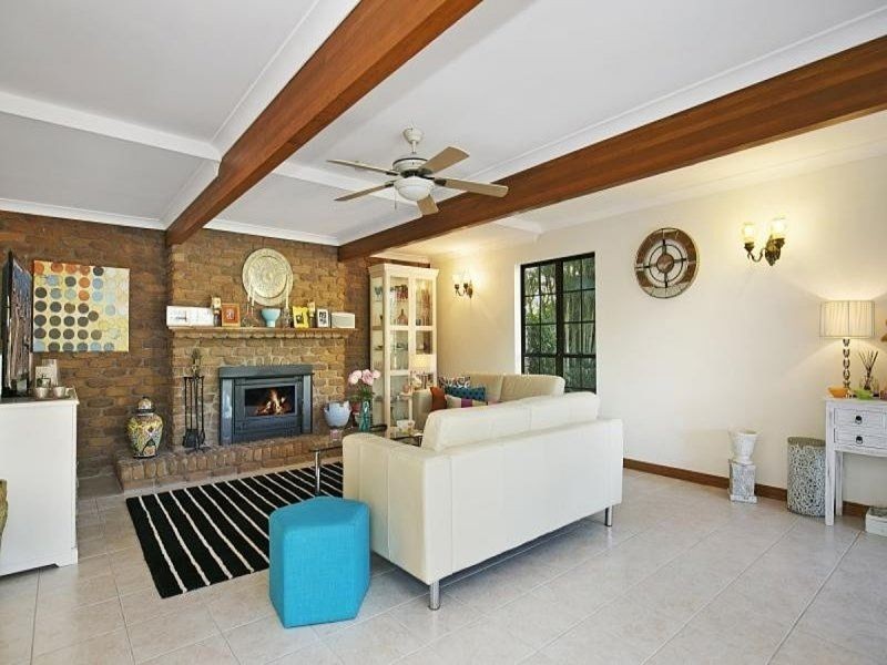 7 Gambrinus Ct, Rochedale South QLD 4123