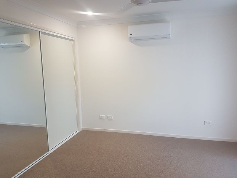 2 Oakdale St, Browns Plains QLD 4118