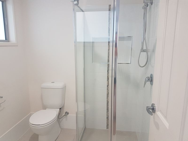 2 Oakdale St, Browns Plains QLD 4118