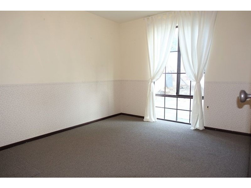 23 Page Dr, Mullaloo WA 6027