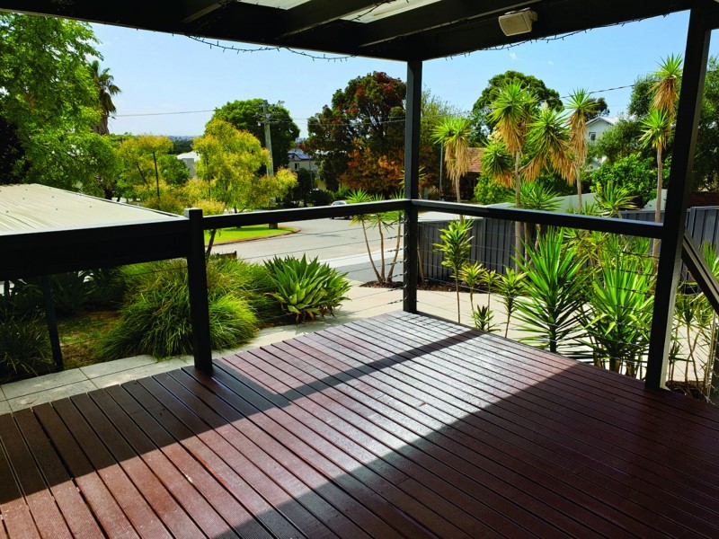 5 Charles St, Karrinyup WA 6018