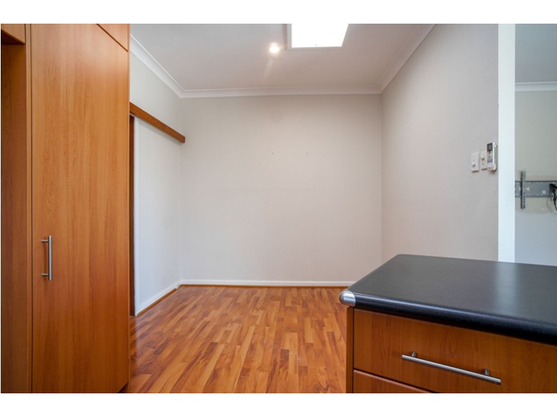 5 Charles St, Karrinyup WA 6018