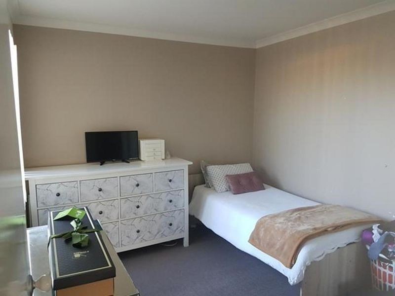 9 Westbrook Pde, Ellenbrook WA 6069