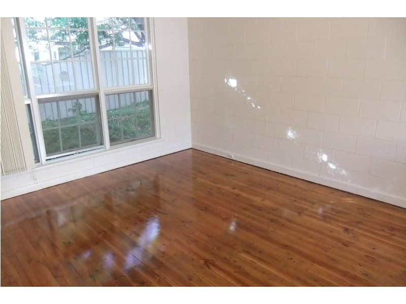 1/11 L’estrange, Glenside SA 5065