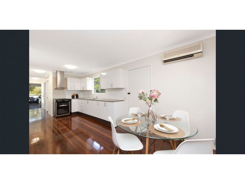 190 Bapaume Rd, Holland Park West QLD 4121