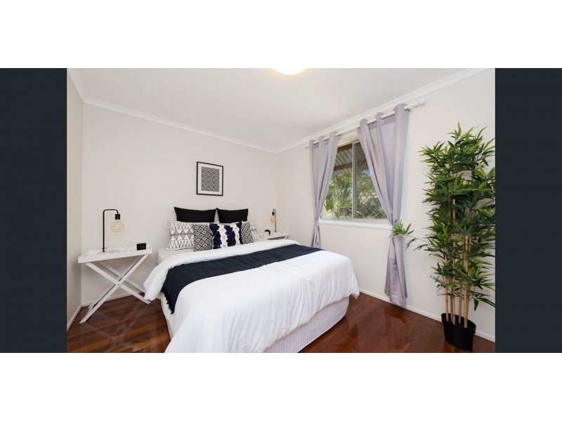 190 Bapaume Rd, Holland Park West QLD 4121