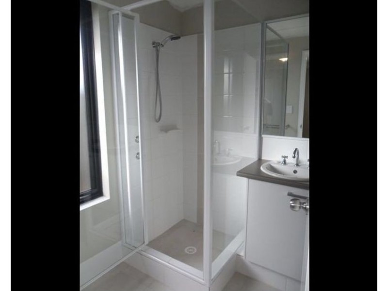 18 Casitas St, Champion Lakes WA 6111