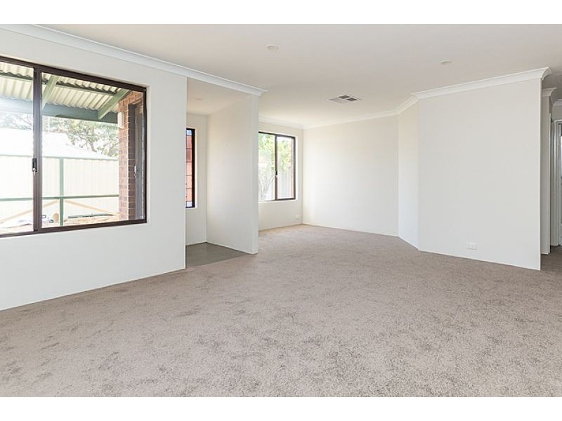4/106 Broadway, Bassendean WA 6054
